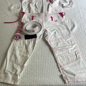 Jiu Jitsu Gi pink